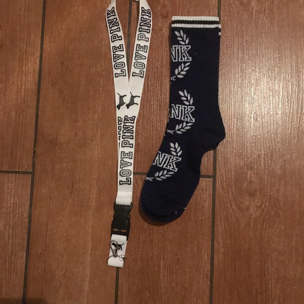 Vs sock n lanyard